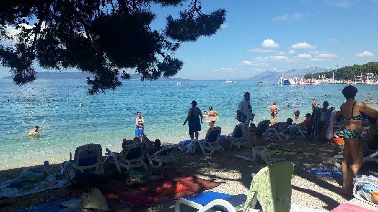 Apartments And Room Nevenka Makarska Eksteriør bilde